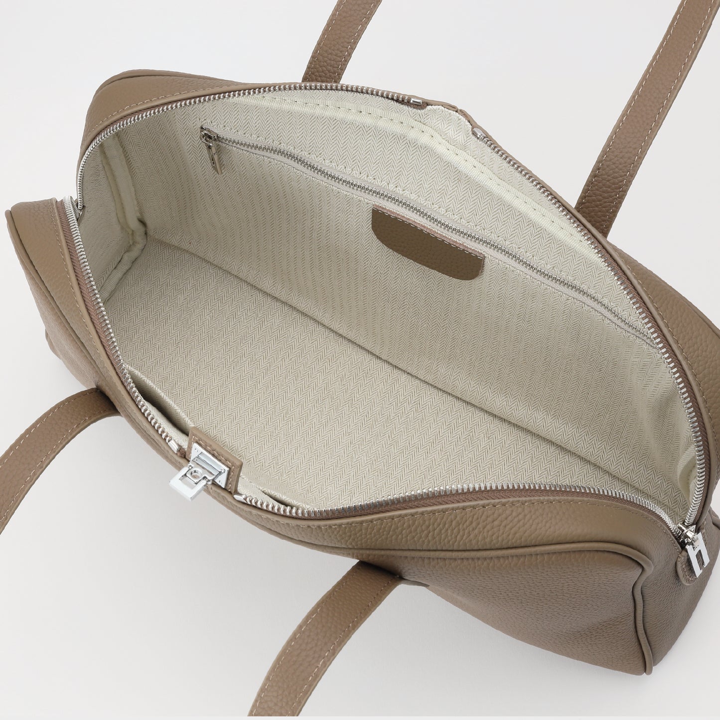 B-05　VW　グレージュ　ワイド