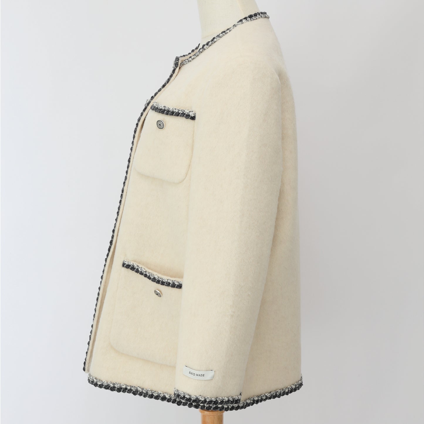 J-04　ジャケット アイボリー ノーカラーツイード